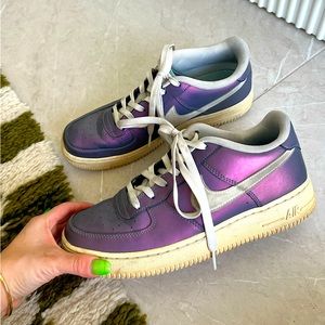 Nike air metallic purple